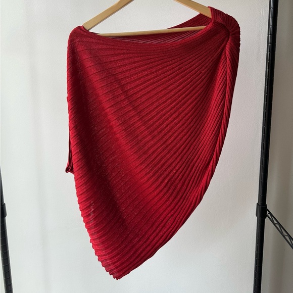 Red Asymmetric Poncho - Picture 2 of 3